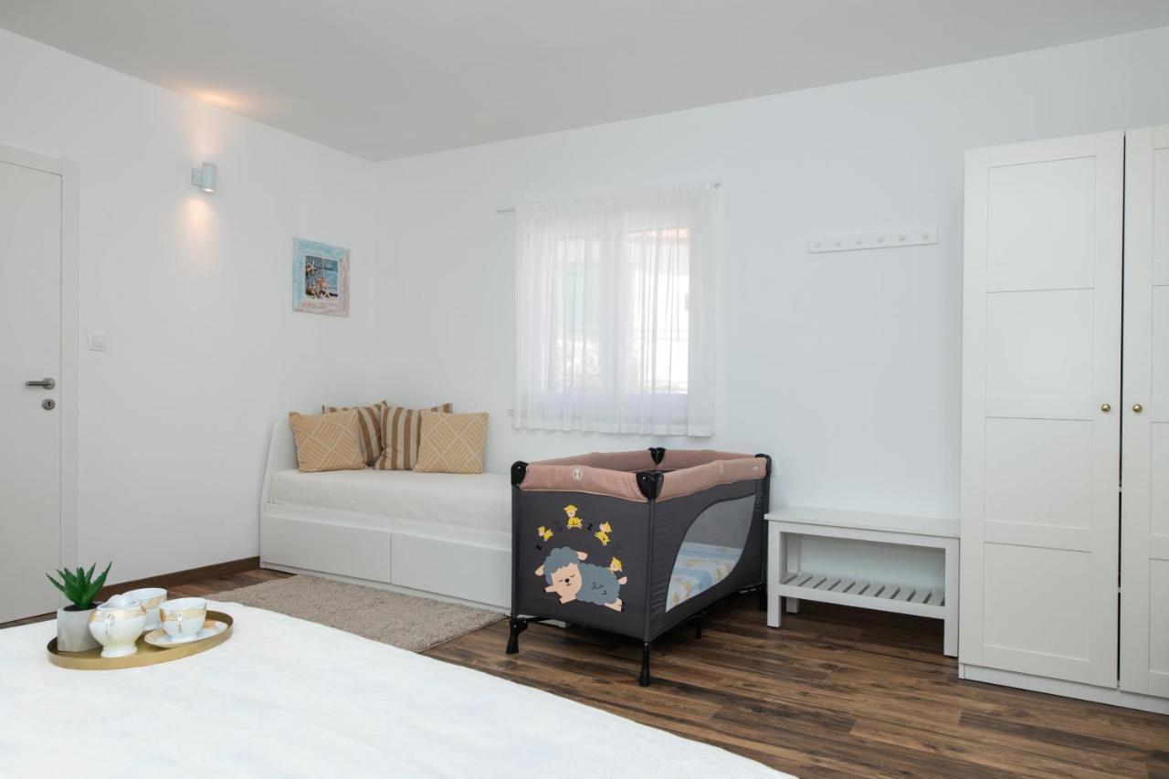 House Andro Villa Primošten Екстериор снимка